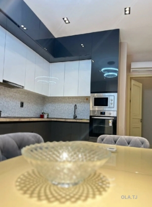 3 комнатная квартира, 8 этаж, 125 м²