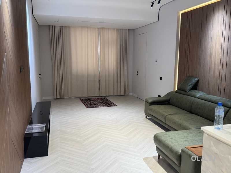 2 комнатная квартира, 12 этаж, 66 м²