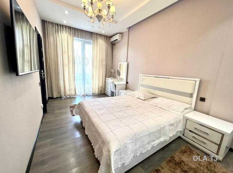 3 комнатная квартира, 4 этаж, 120 м²