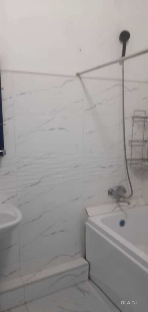 2 комнатная квартира, 2 этаж, 70 м²