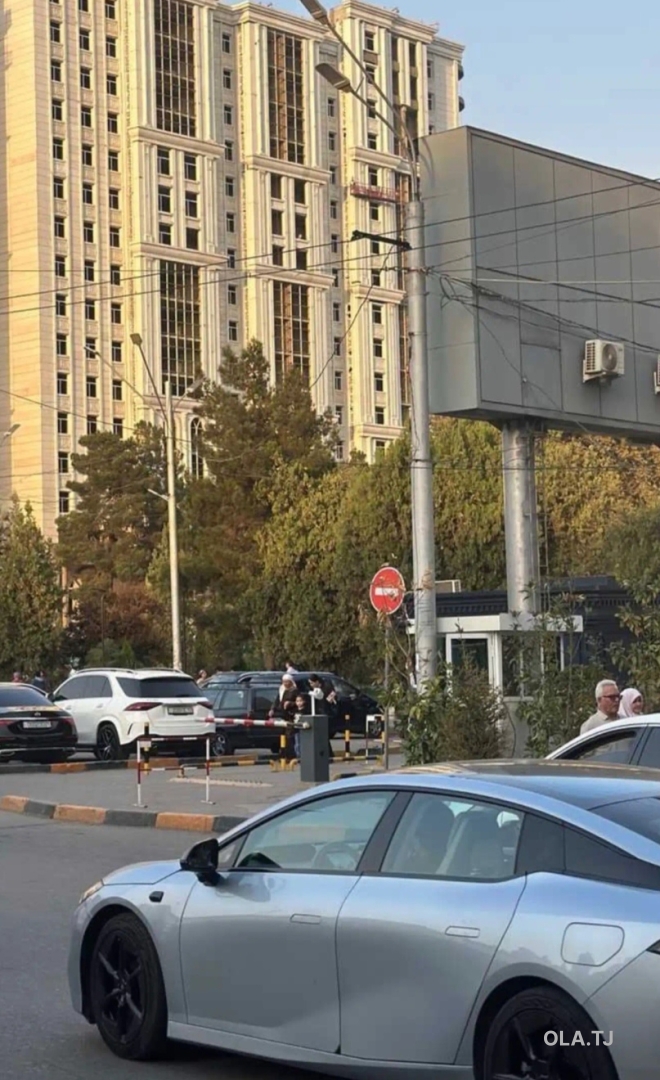 3 комнатная квартира, 9 этаж,