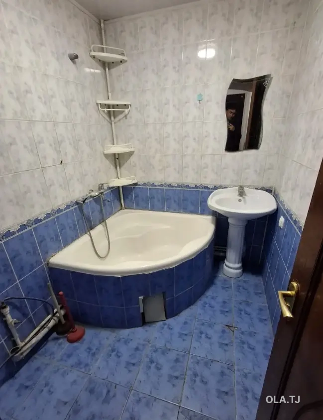 3 комнатная квартира, 3 этаж, 70 м²
