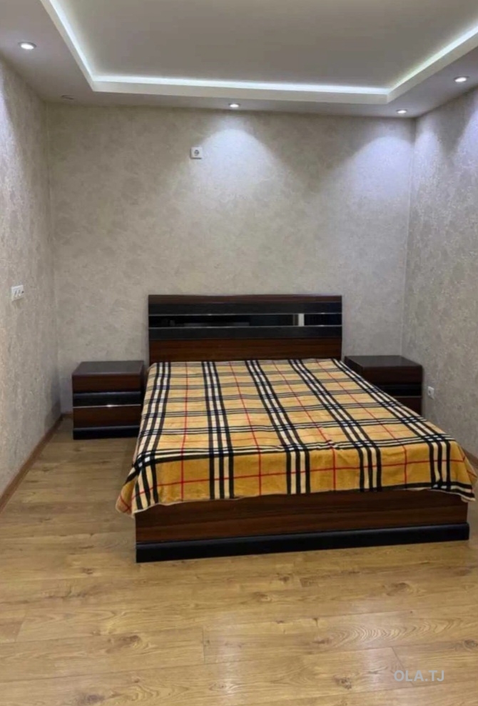 4 комнатная квартира, 4, 75 м²