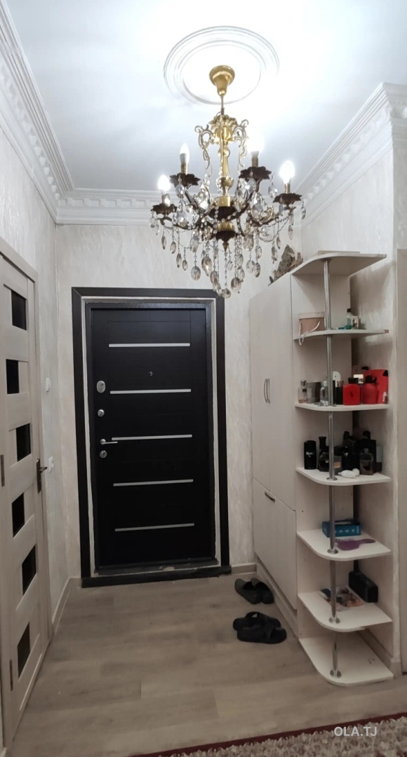 4 комнатная квартира, 2 этаж, 100 м²