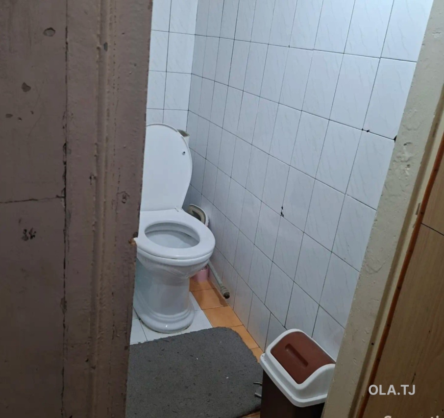 Комната в 3 комнатной квартире, 3/,