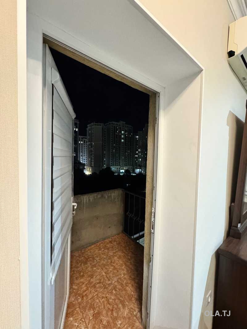 2 комнатная квартира, 8 этаж, 106 м²