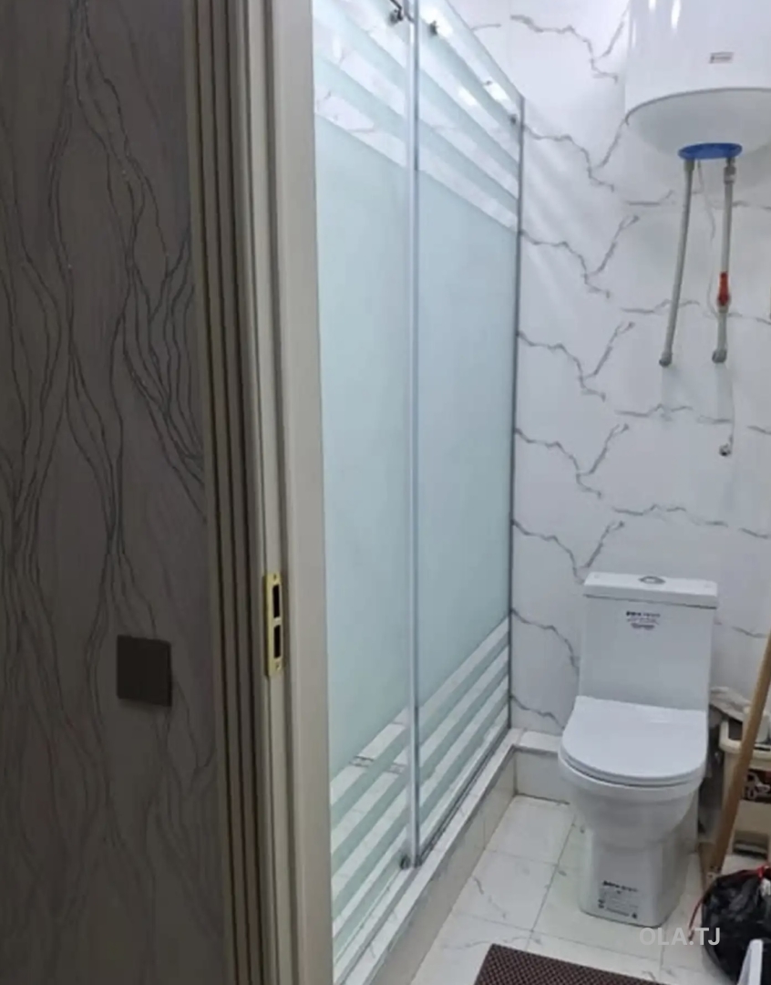 3 комнатная квартира, 10 этаж, 90 м²