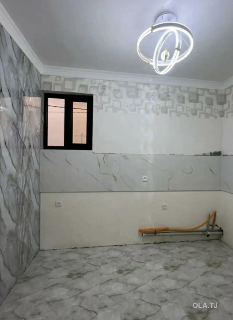2 комнатная квартира, 2 этаж, 60 м²