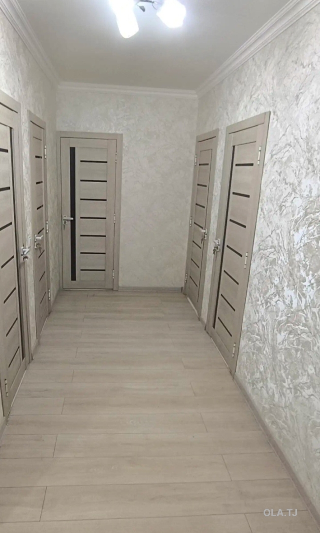 3 комнатная квартира, 2 этаж, 1 м²