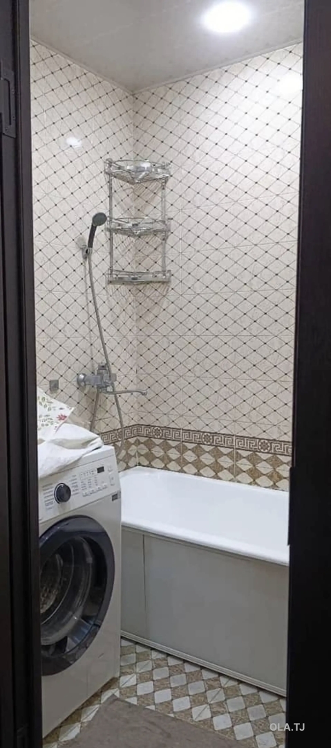 2 комнатная квартира, 3 этаж, 80 м²