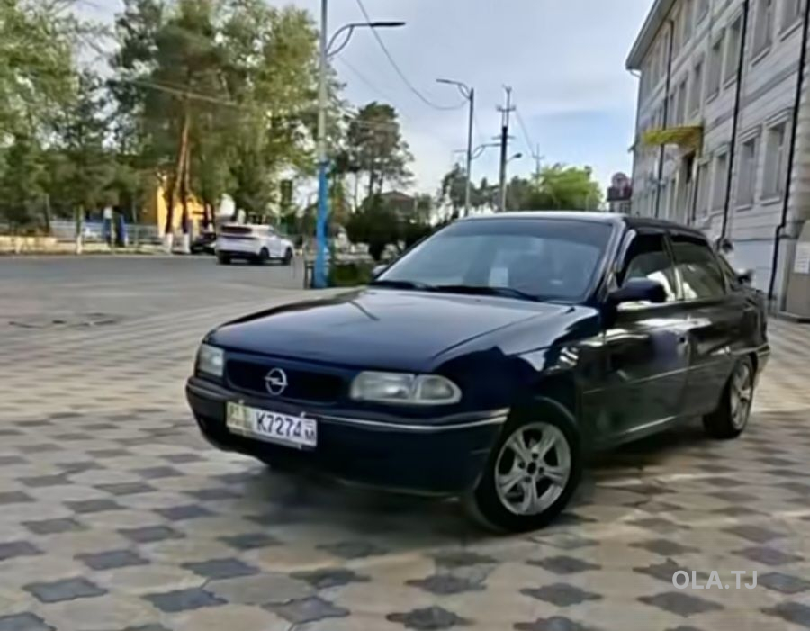 Opel Astra F,  1993