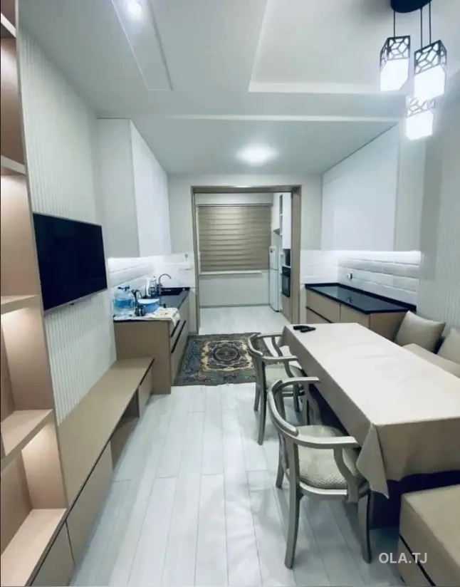3 комнатная квартира, 1 этаж, 140 м²