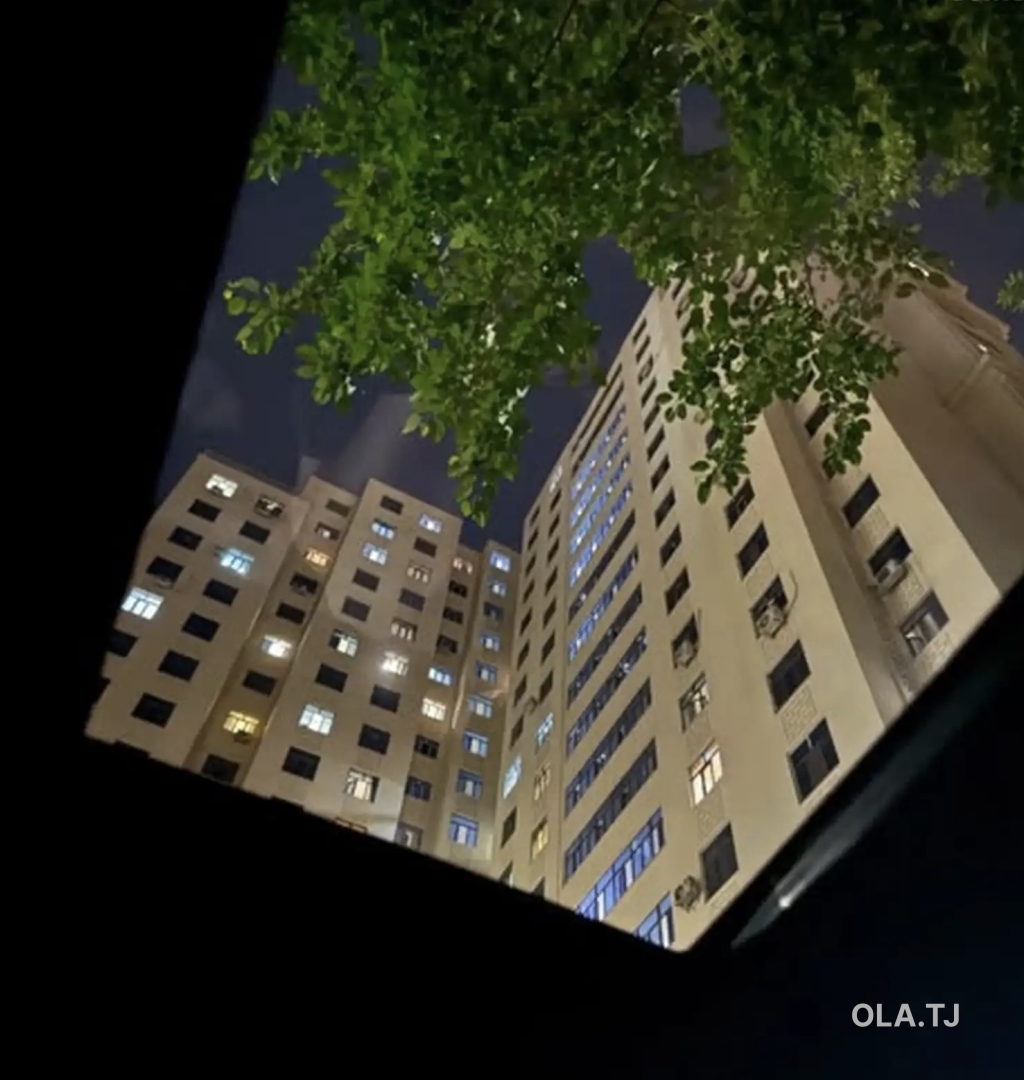 3 комнатная квартира, 10 этаж, 93 м²