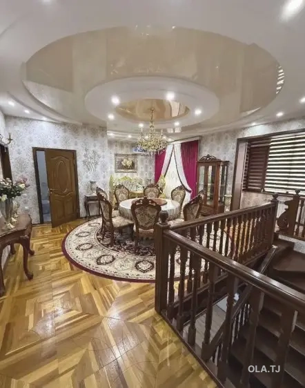 6 комнатная квартира, 1 этаж, 300 м²