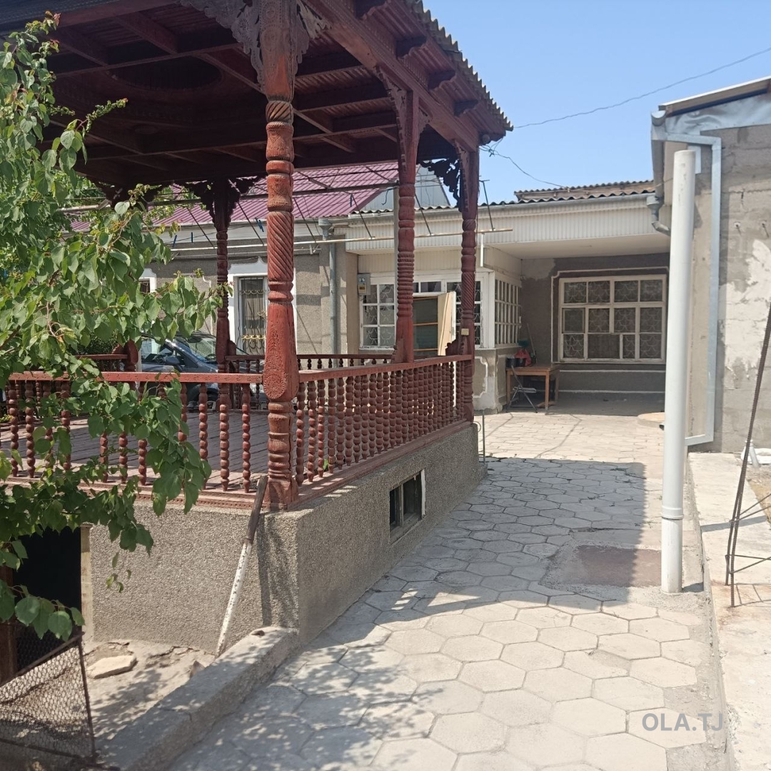 Дом (хавли), 8 комнат, 1 эт