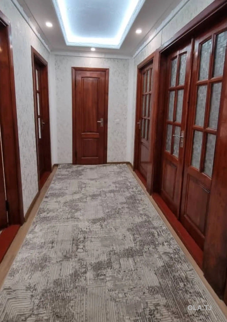 3 комнатная квартира, 3 этаж, 60 м²
