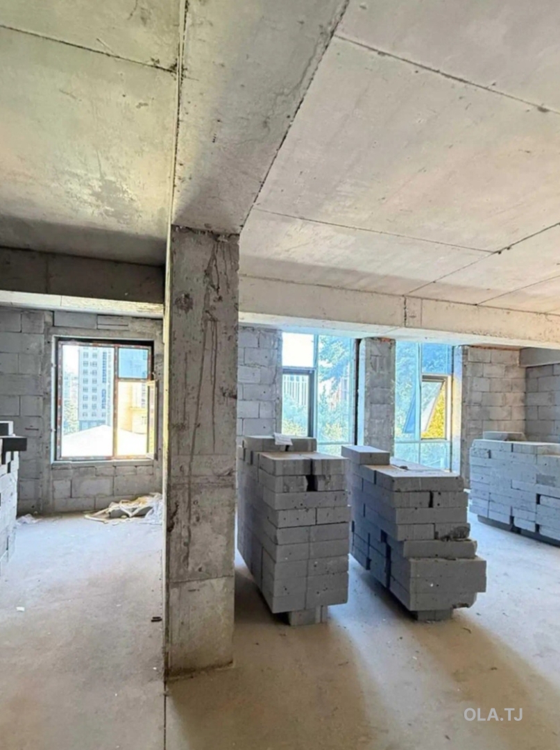 3 комнатная квартира, 14 этаж, 130 м²