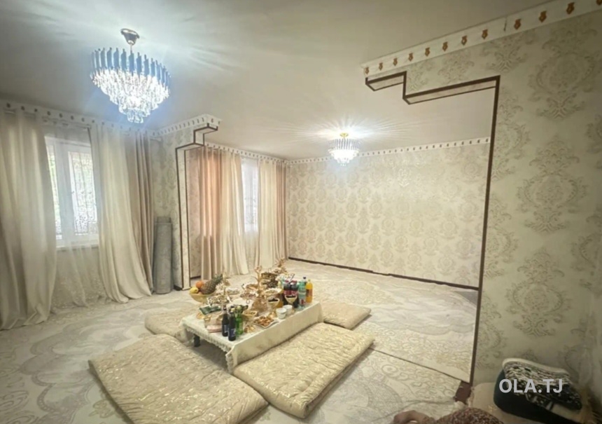4 комнатная квартира, 2, 64 м²