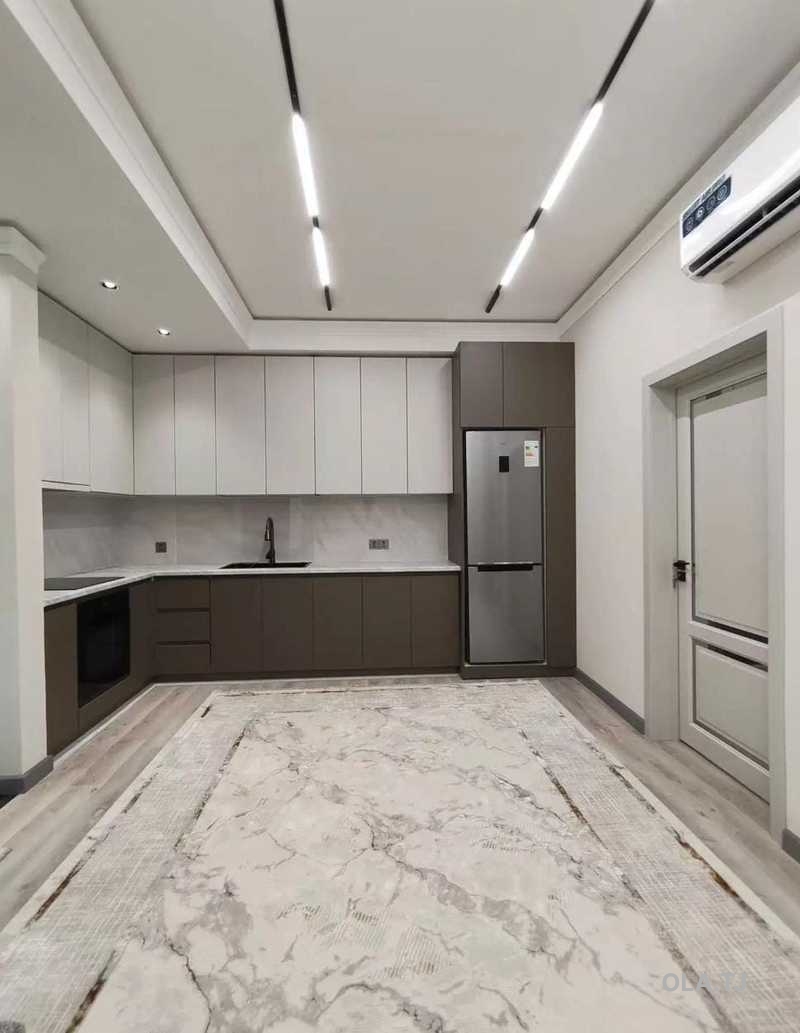 2 комнатная квартира, 8 этаж, 69 м²