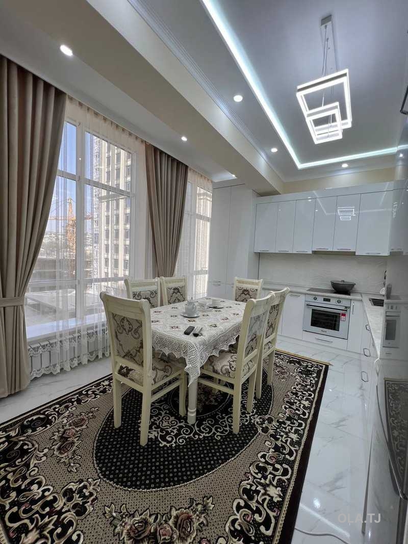 2 комнатная квартира, 6 этаж, 90 м²