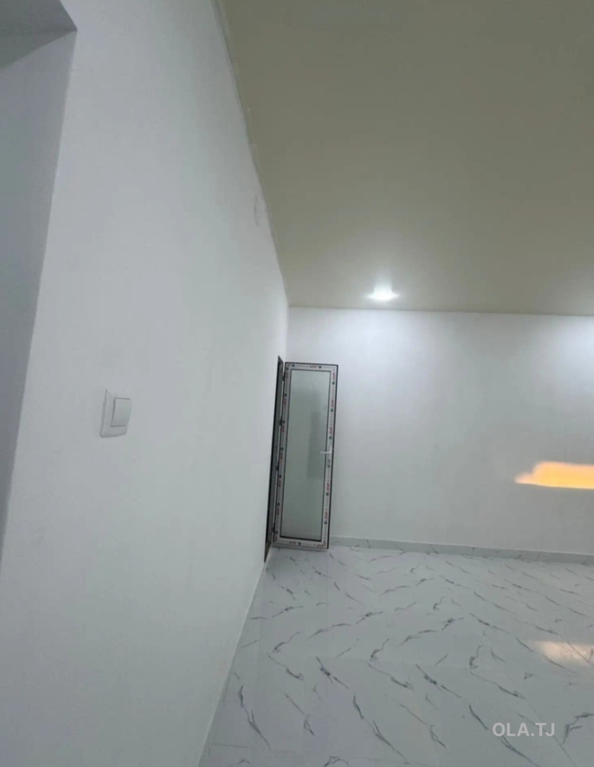 Помещение под свободное назначение, 220м², Исмоили Сомони, Минздрав