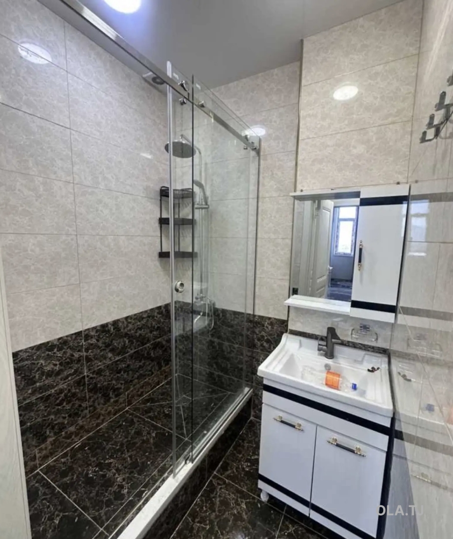 2 комнатная квартира, 14 этаж, 70 м²