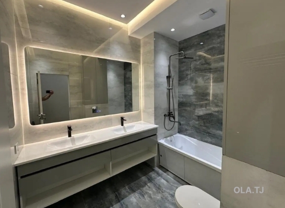 3 комнатная квартира, 16 этаж, 140 м²