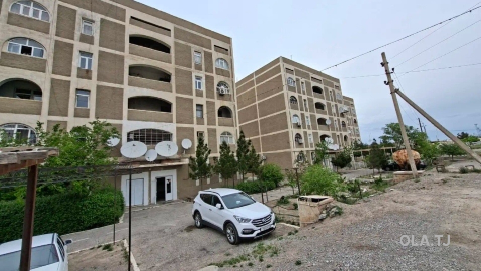 5 комнатная квартира, 3 этаж, 104 м²