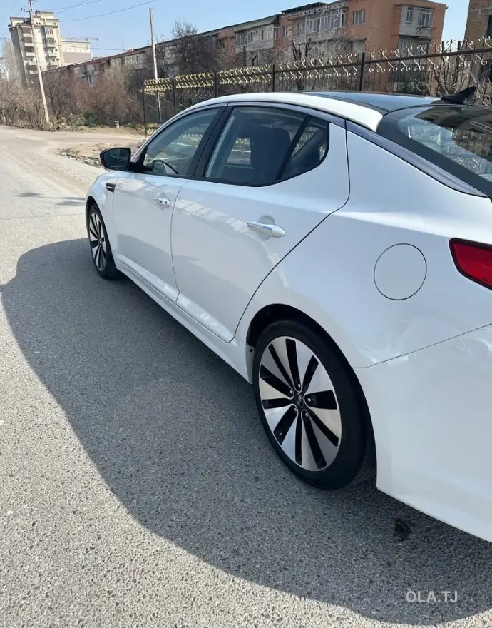 Kia K5,  2010