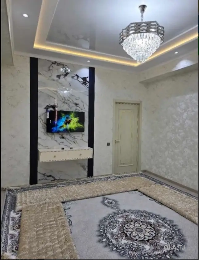 3 комнатная квартира, 8 этаж, 77 м²