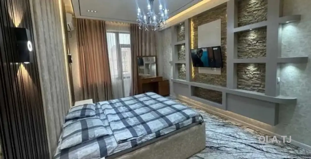 3 комнатная квартира, 3 этаж, 120 м²