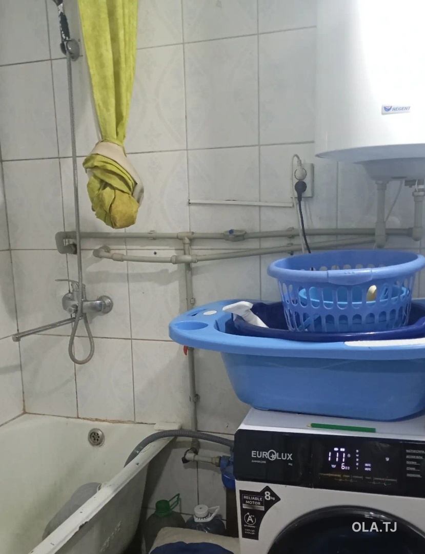3 комнатная квартира, 9 этаж, 64 м²