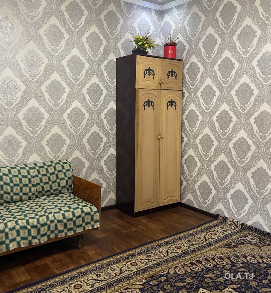 Комната в 1 комнатной квартире, 1/,