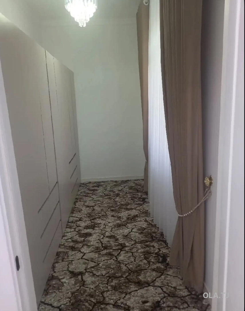3 комнатная квартира, 6 этаж, 90 м²