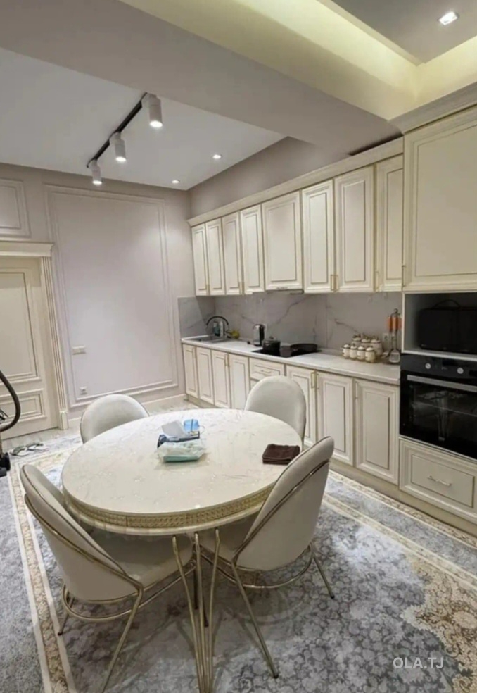 3 комнатная квартира, 9 этаж, 101 м²