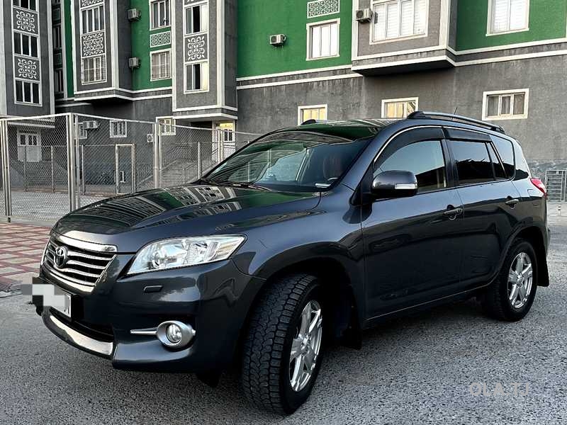 Toyota RAV4,  2012