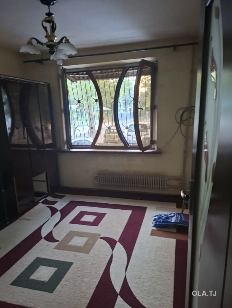 3 комнатная квартира, 1 этаж, 65 м²