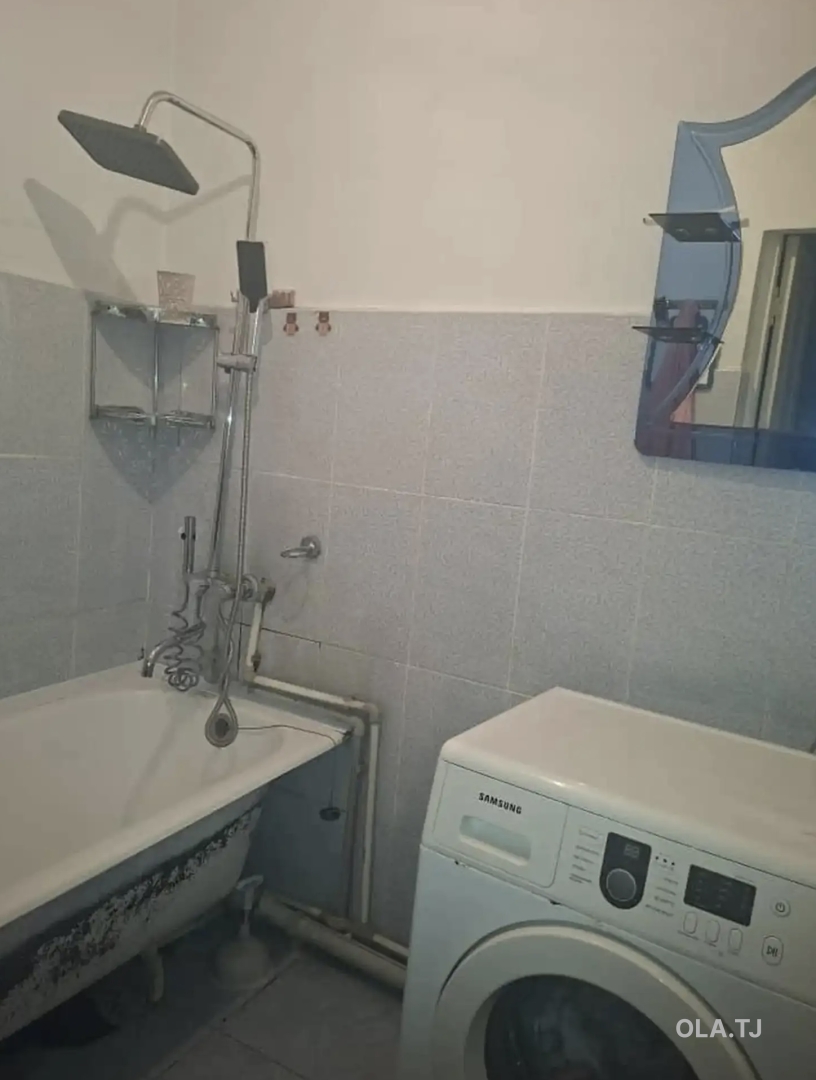 3 комнатная квартира, 2 этаж, 72 м²