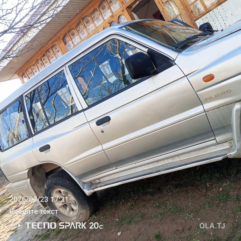 Mitsubishi Pajero Sport,  2009