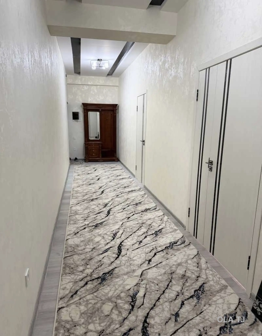3 комнатная квартира, 9 этаж, 107 м²
