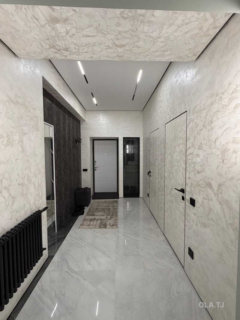 3 комнатная квартира, 22 этаж, 93 м²