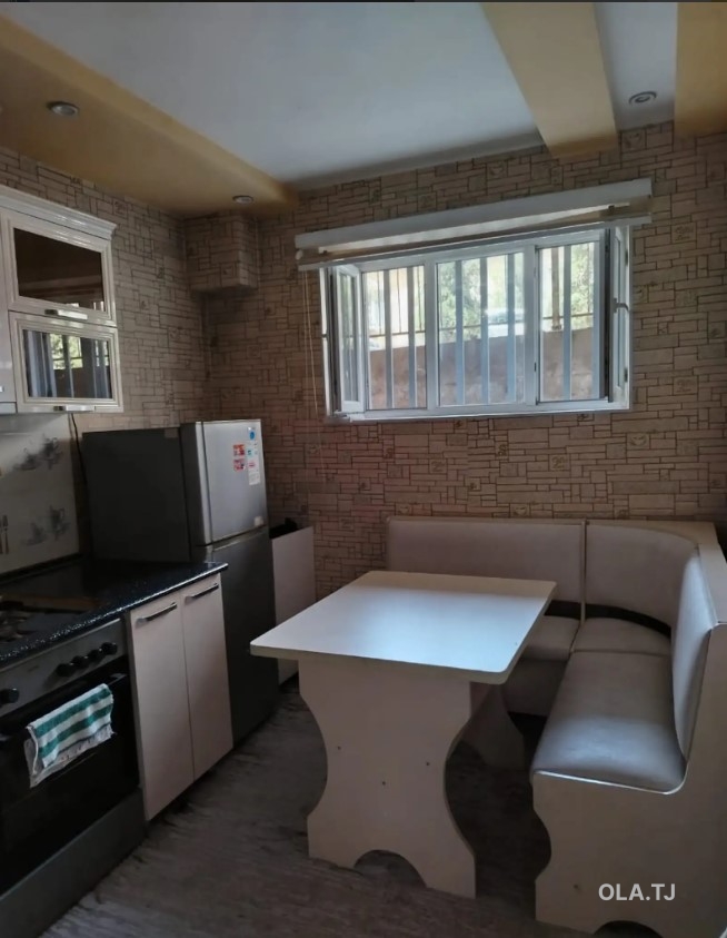 1 комнатная квартира, Цокольный этаж, 39 м²