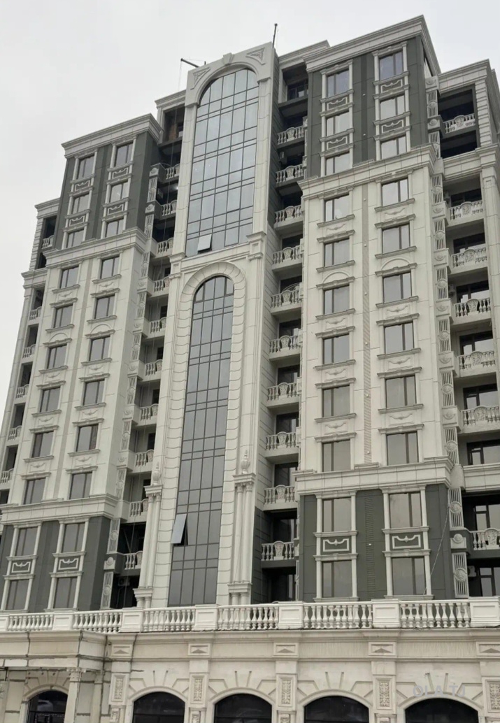 4 комнатная квартира, 13, 500 м²