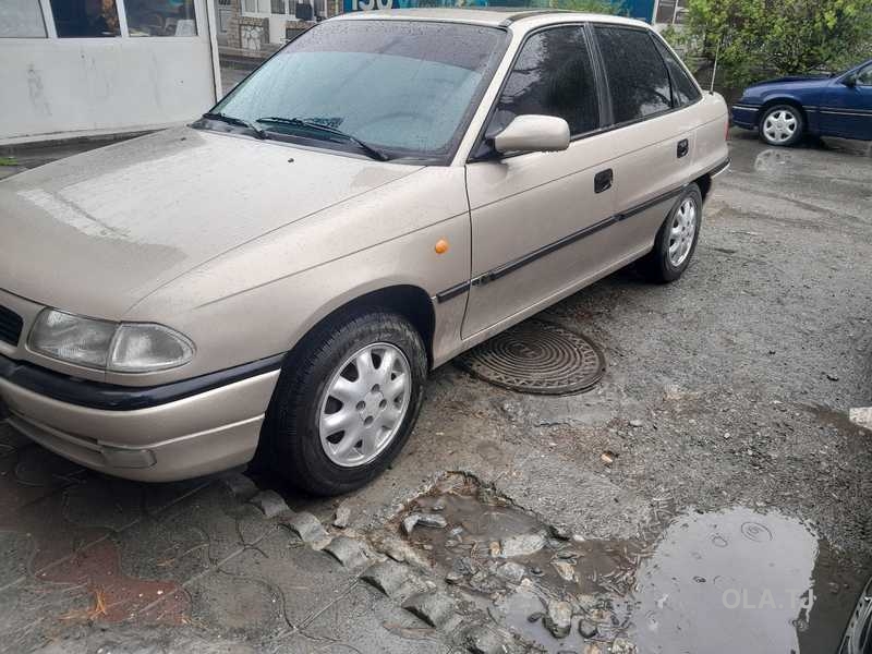 Opel Astra F,  1998
