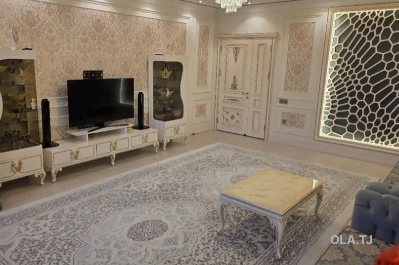 5 комнатная квартира, 10 этаж, 150 м²