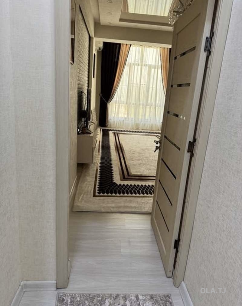 3 комнатная квартира, 4 этаж, 100 м²