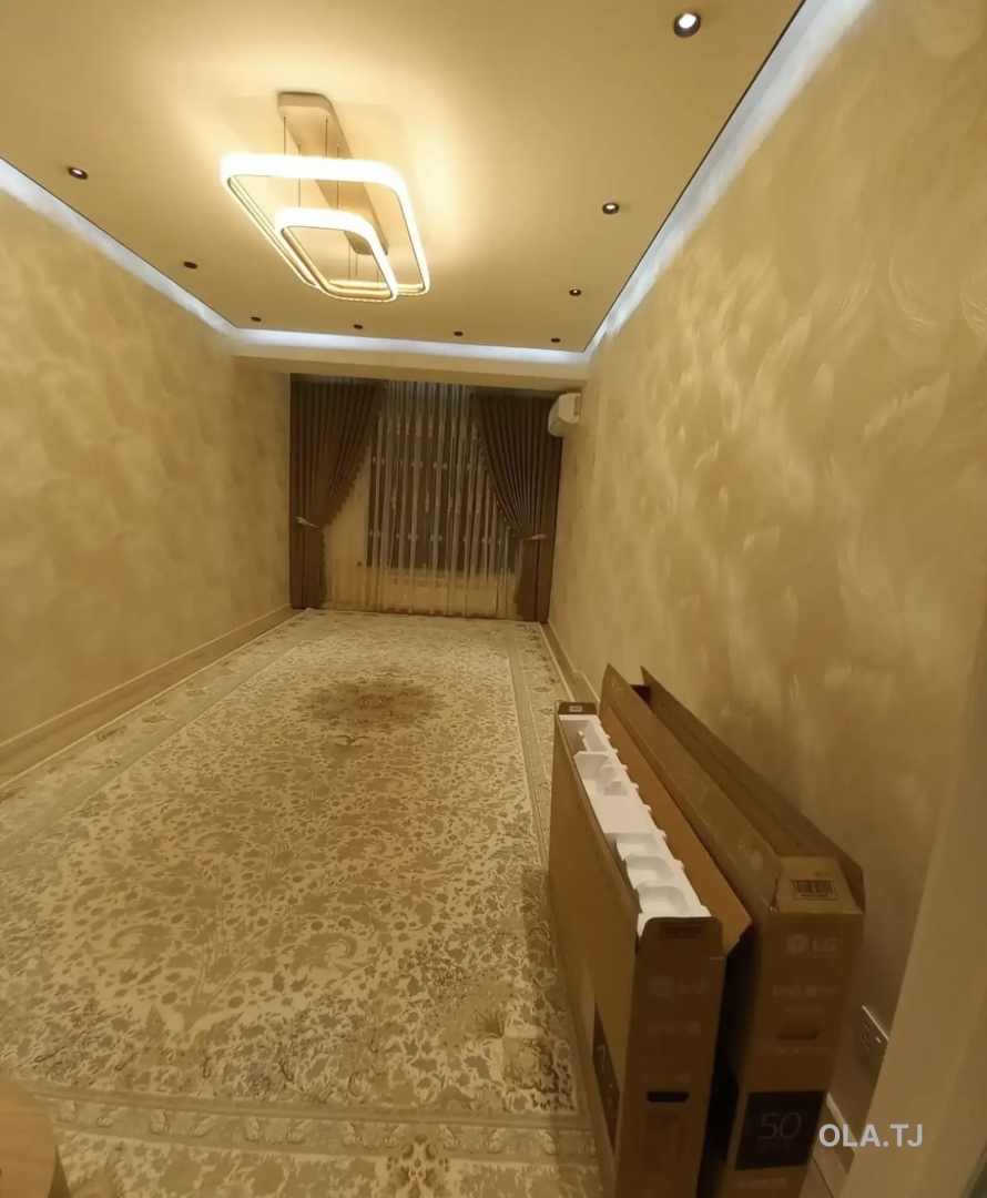 3 комнатная квартира, 8 этаж, 116 м²