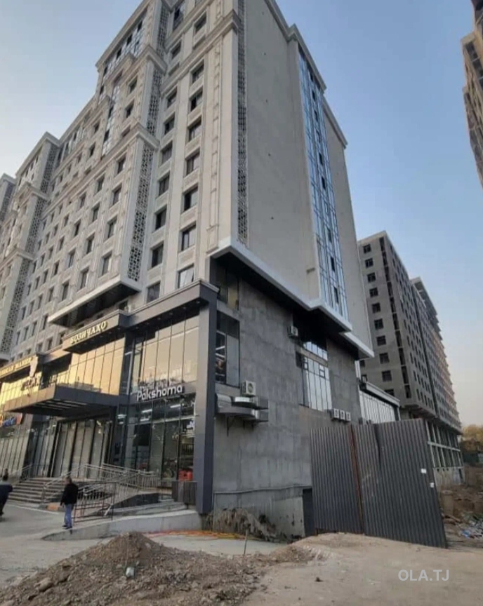 4 комнатная квартира, 15, 135 м²