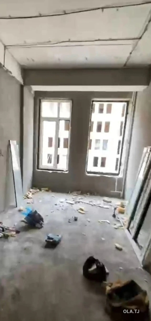 6 комнатная квартира, 3 этаж, 250 м²
