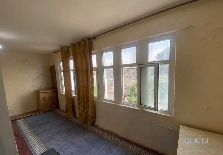 3 комнатная квартира, 3 этаж, 80 м²